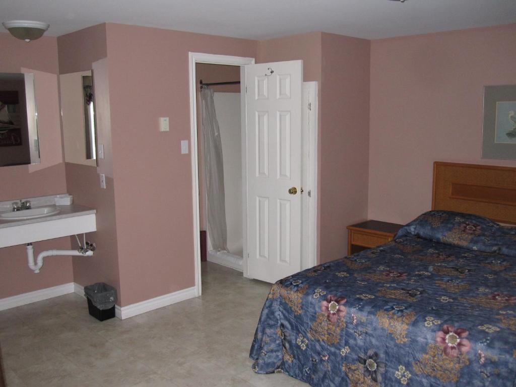 Gaudet Motel 希迪亚克 客房 照片